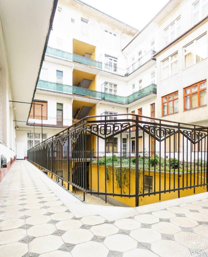 Apartman Kingdom & Car Parking On-site & Aircon & Quiet & Family Friendly *